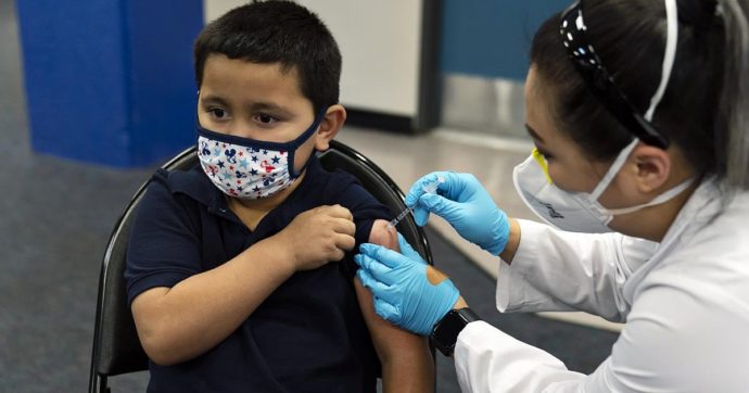 italia-iniciara-vacinacao-contra-covid-19-de-criancas-de-5-e-11-anos