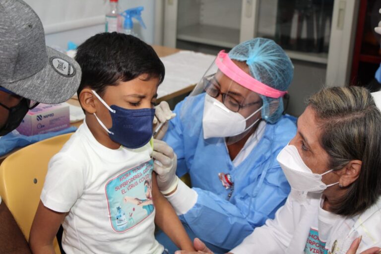 Panamá, Covid-19, vacunación, pediátrica
