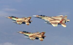 Aviones-israelies-violaron-el-espacio-aereo-de-Libano-300x183
