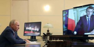 Rússia e França discutem a suposta invasão russa à Ucrânia