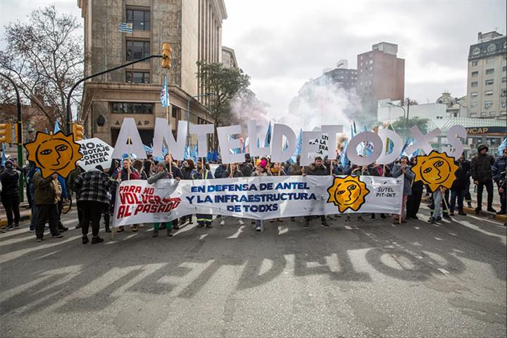 Uruguay, privatizaciones, inseguridad