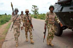 Nigeria-ejército-rescata-clérigo
