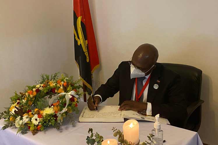 ministro-de-negocios-estrangeiros-angolano-evoca-lideranca-dos-santos