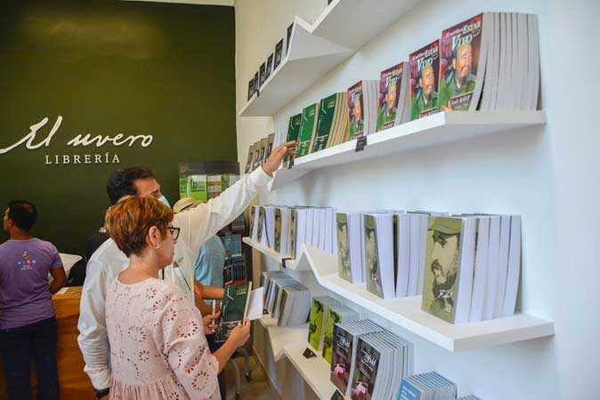 libreria-El-Uvero