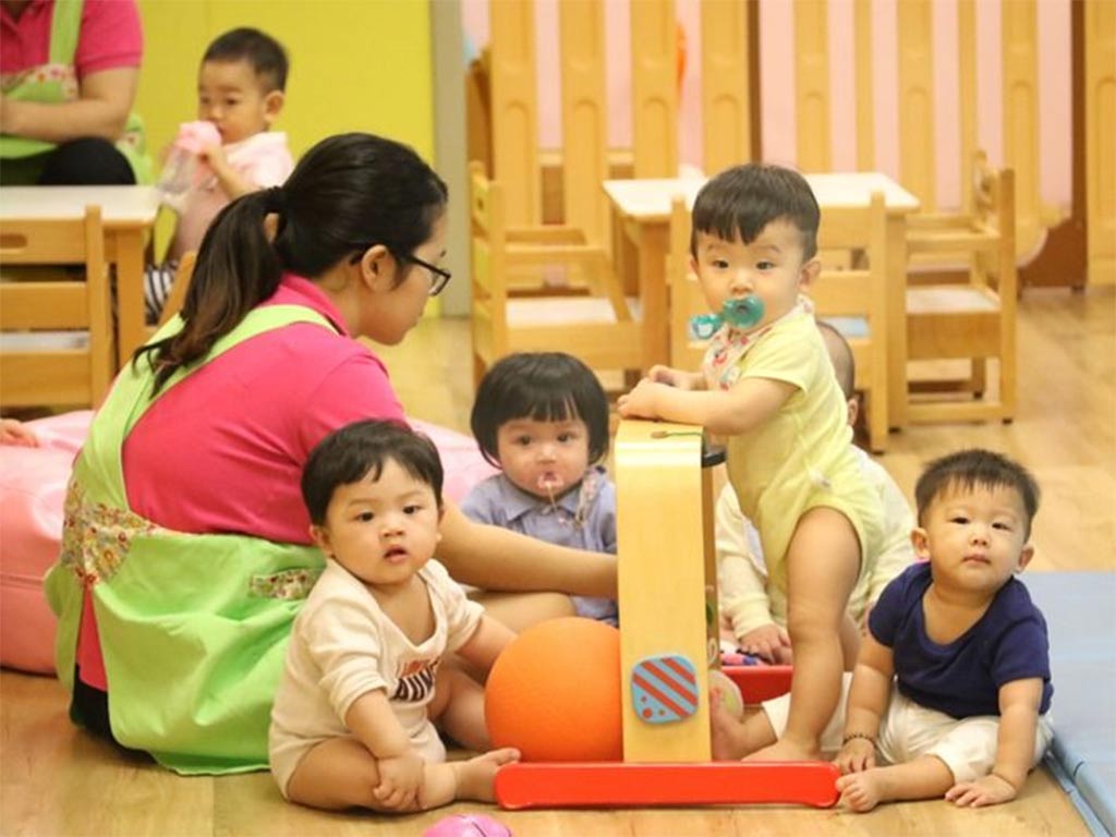 A educação entre os fatores das baixas taxas de natalidade na China -  Prensa Latina