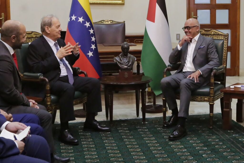 presidente-do-parlamento-venezuelano-recebe-o-seu-homologo-palestino