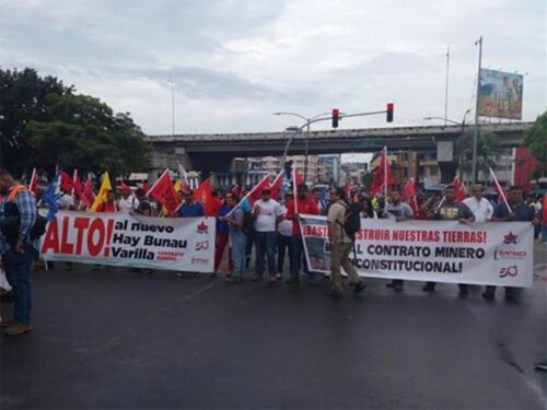 Panama-Protestas-Contrato-Minero-500x375