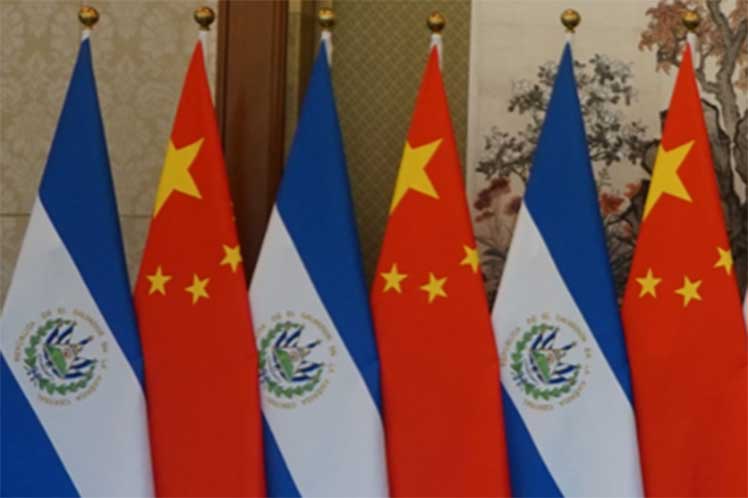 Salvador-Embajada-China
