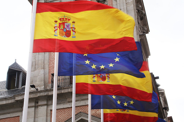 banderas-espana-ue-contandoestrelas