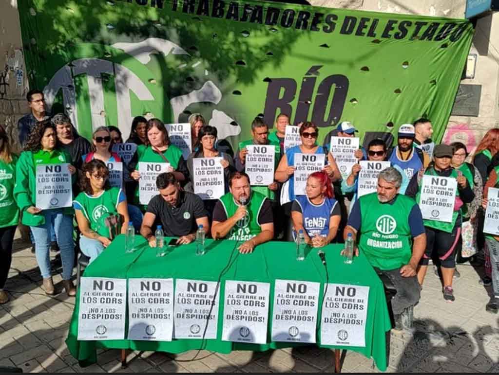 trabalhadores-argentinos-anunciam-greve-de-24-horas