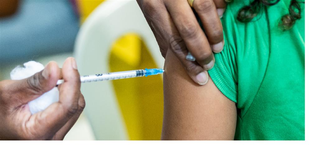 Comenzo-en-Brasil-campana-de-vacunacion-contra-la-gripe-1