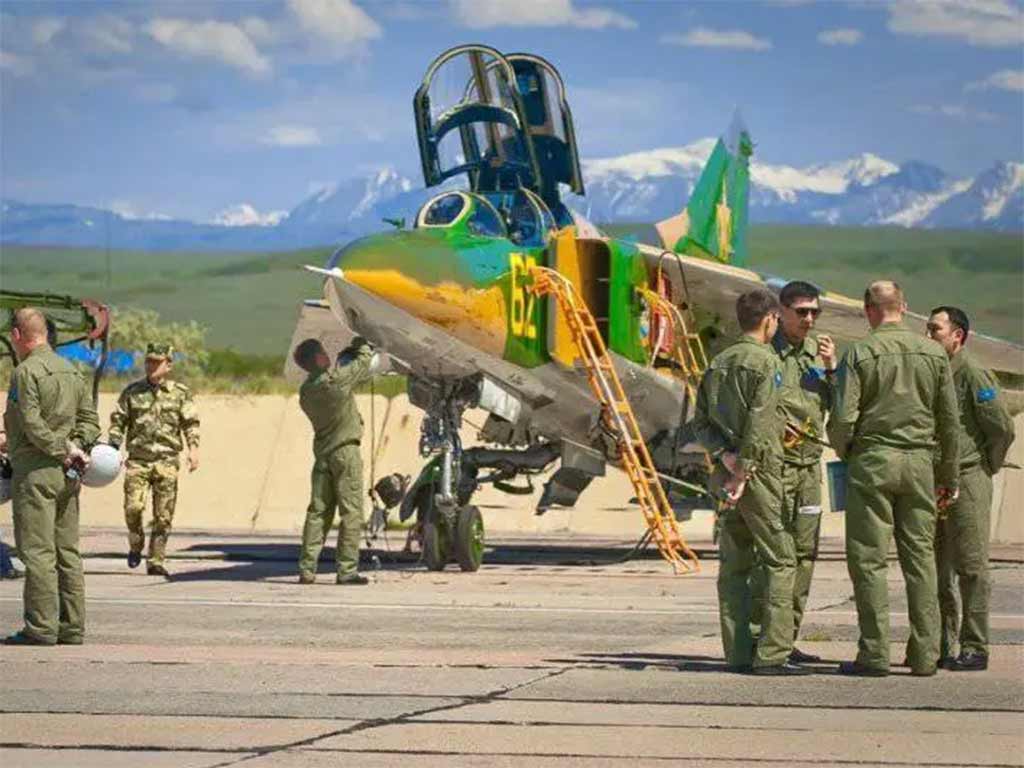 cazaquistao-nega-venda-de-avioes-militares-descontinuados-a-ucrania