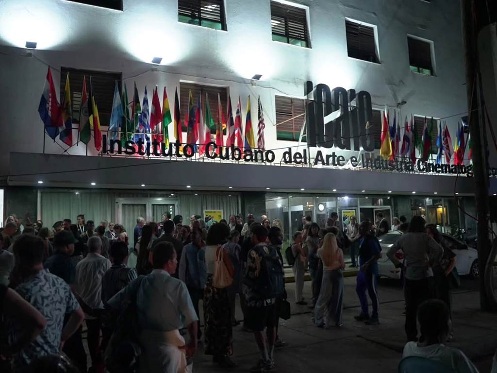 Filme Neurótica Anónima, homenagem a Cuba e ao cinema