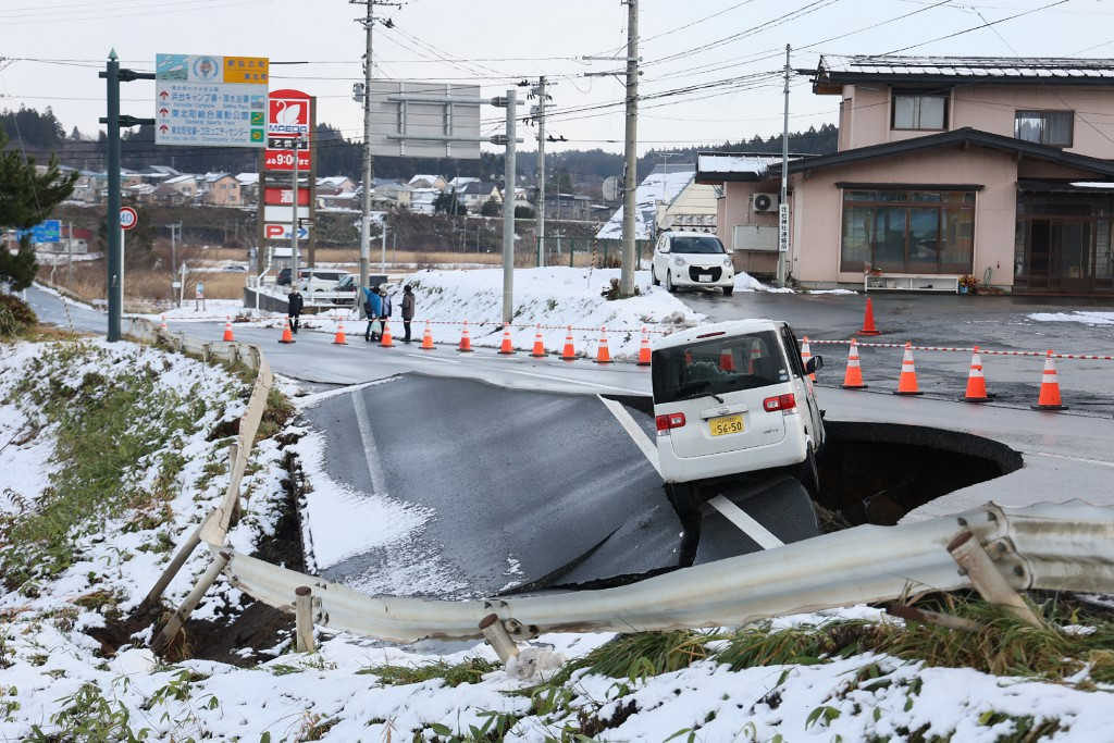 Japão lida com as consequências do recente terremoto